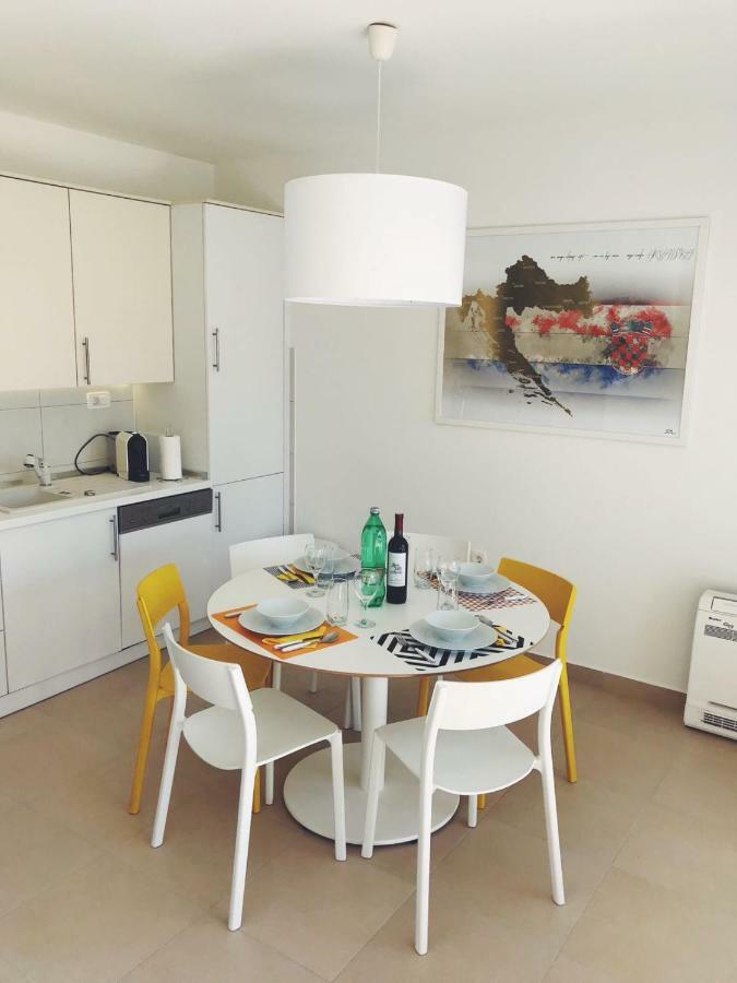Sima Apartment Baška Voda Екстериор снимка