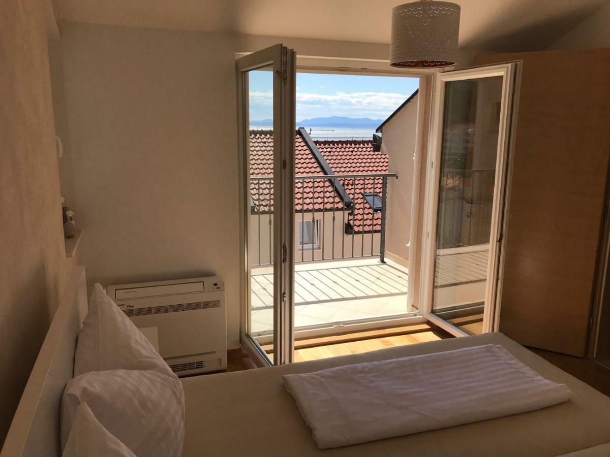 Sima Apartment Baška Voda Екстериор снимка