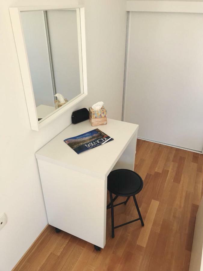 Sima Apartment Baška Voda Екстериор снимка