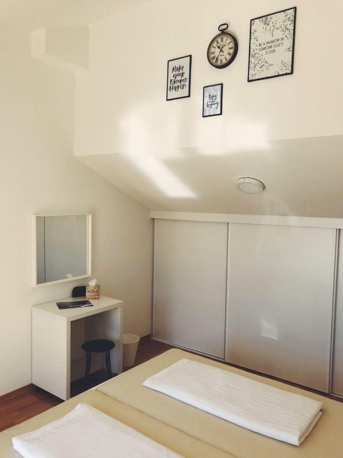 Sima Apartment Baška Voda Екстериор снимка